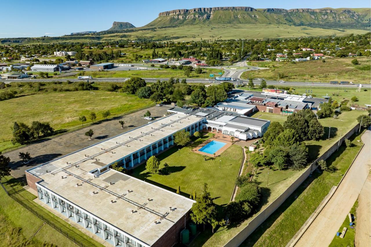 African Sky Harrismith Inn Extérieur photo